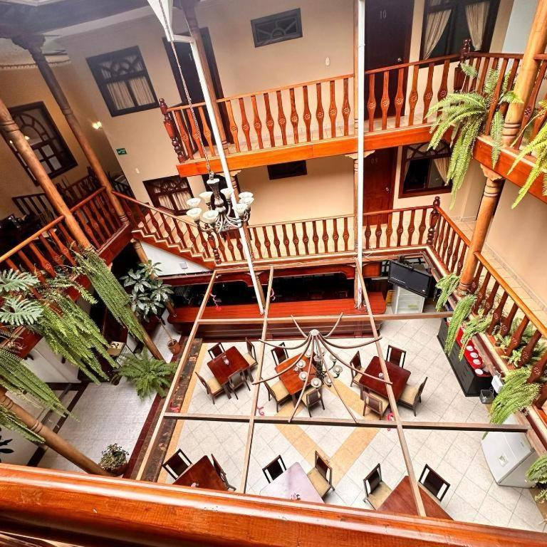 Hotel Coronel Cuenca Exterior foto